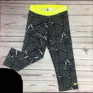 Nike Pro Cropped Leggings